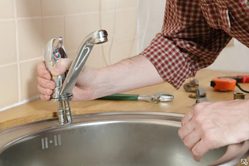 Как установить смеситель для ванны с душем своими руками